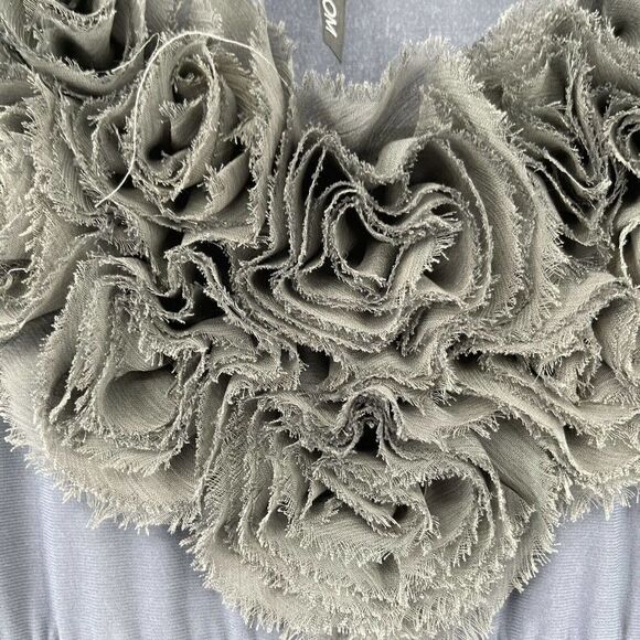 Nic & Dom Dress Gray Dramatic Floral Embellished Scoop Neck Sleeveless Size S - Picture 5 of 6